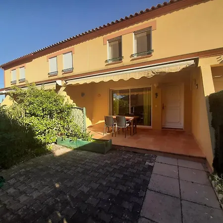 : Pavillon 6 Pers Avec Terrasse, Piscine, Parking, Proche Et Centre - Fr-1-781-33 Holiday home Valras-Plage